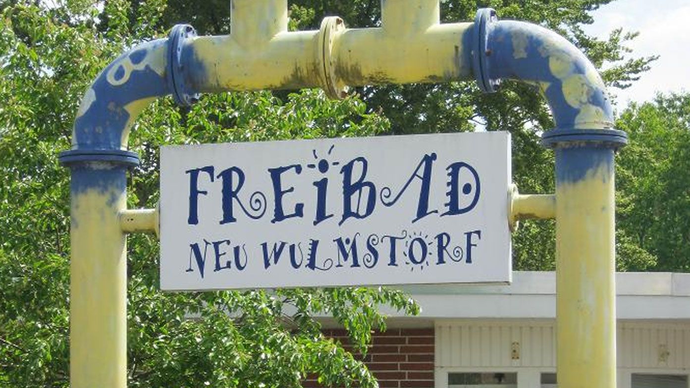Im Neu Wulmstorfer Freibad wird alles für den Saisonstart vorbereitet. | Foto: Gemeinde Neu Wulmstorf