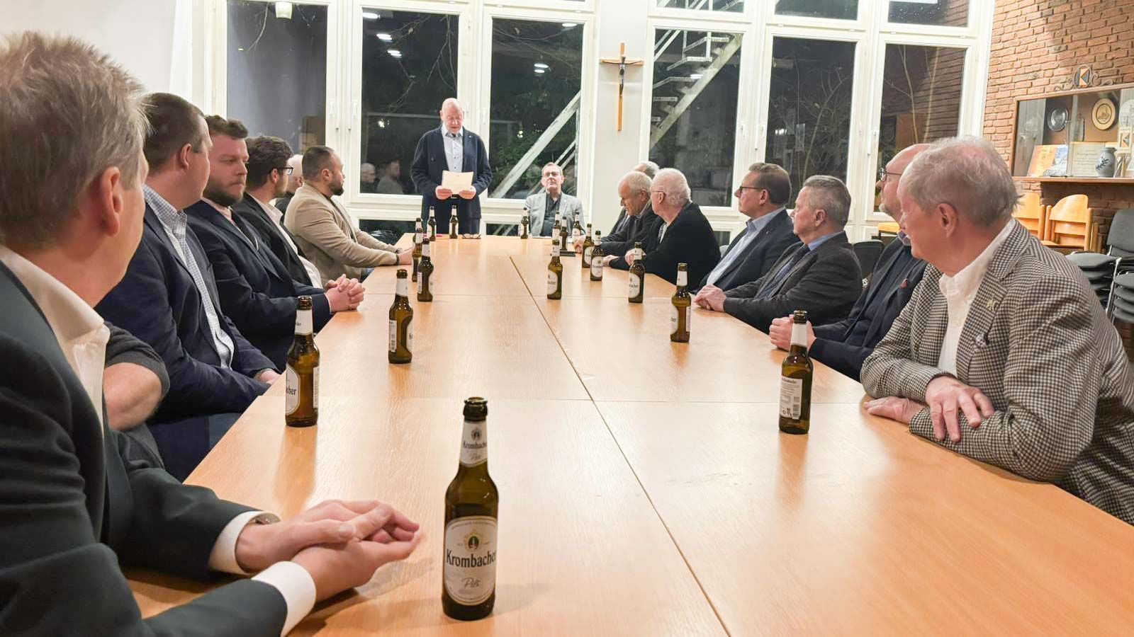 Seit mehr als 40 Jahren beschließt die Deputation der Harburger Schützengilde in den Räumen von St. Maria die Durchführung des nächsten Harburger Vogelschießens. | Foto: ein