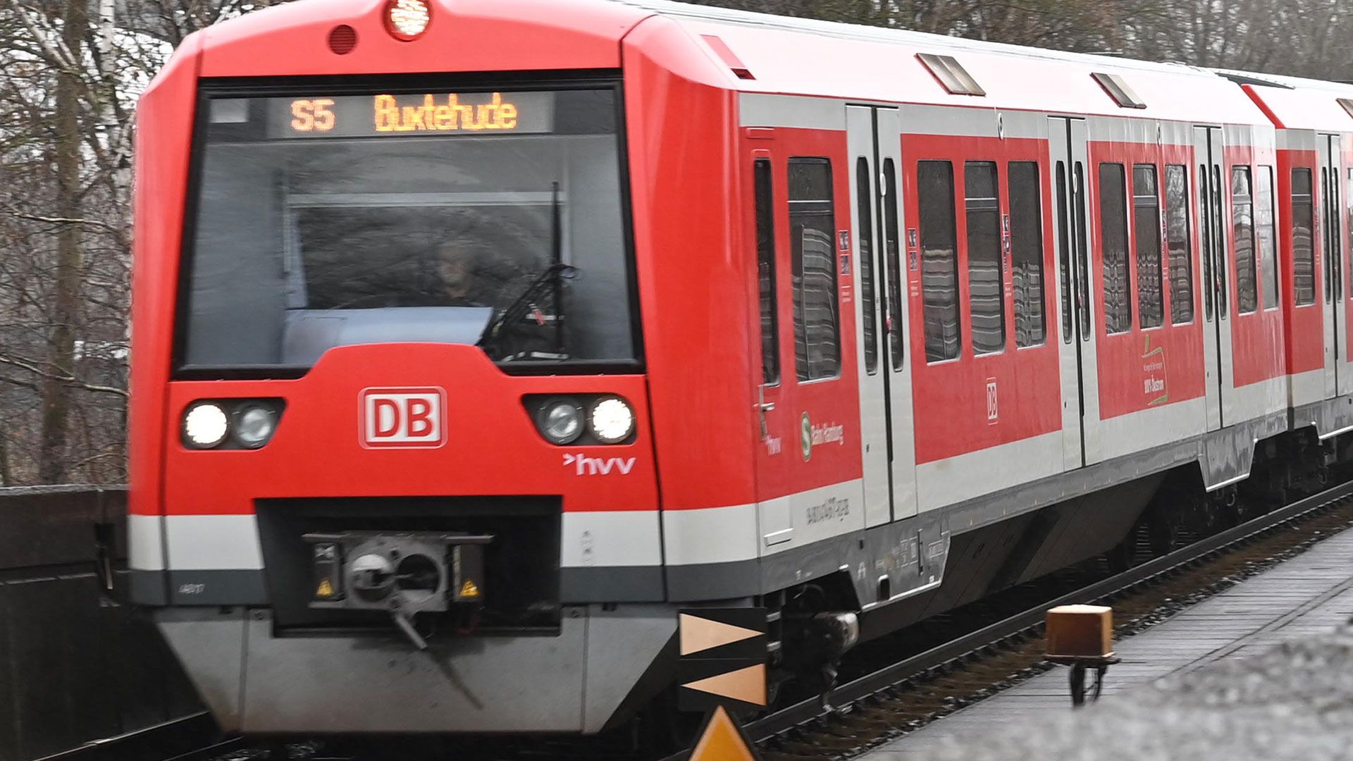 Seit heute fährt die S-Bahnlinie S5 im Hamburger Süden. | Foto: Lenthe-Medien
