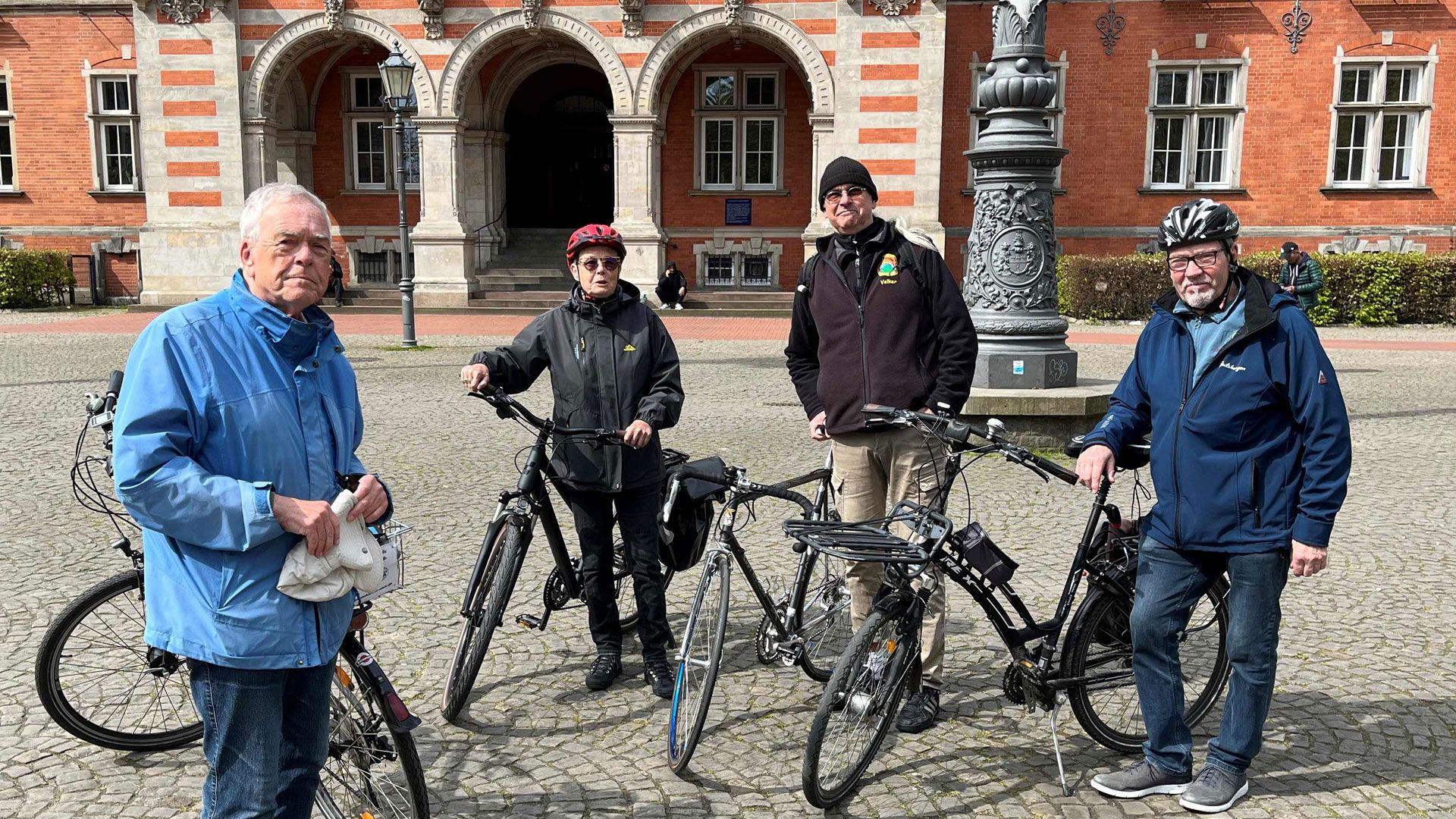 Am Freitag heißt es wieder "Fahrradfahren mit Genuss" mit dem erfahrenen Stadtführer Hans-Ulrich Niels aus Eißendorf. | Foto: ein