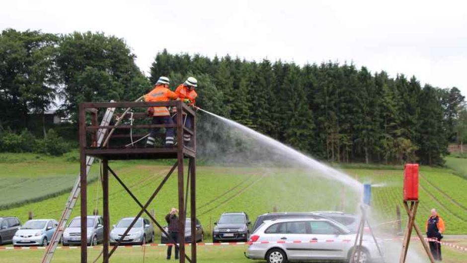 Actionfoto vom letztjährigen Gemeindefeuerwehrtag Seevetal | Foto: ein