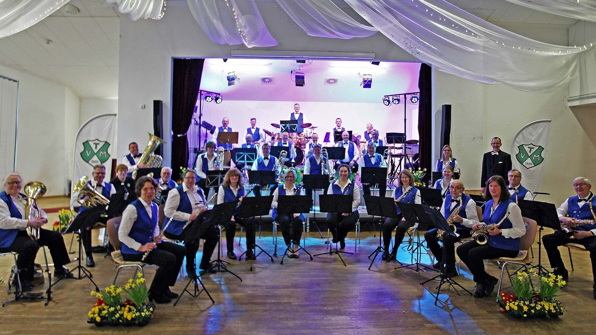 Das Blasorchester des TV Meckelfeld freut sich auf seine Gäste beim Kaffee- und-Kuchen-Konzert in der Burg Seevetal. Foto: Musik im TVM