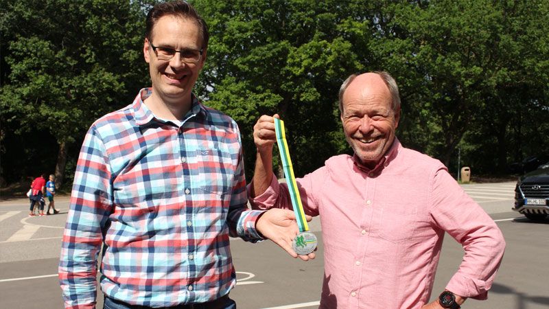 Freuen sich auf den zweiten Rosengarten-Lauf am 22. August 2021: HNT-Geschäftsführer Mark Schütter (links) und Initiator und Organisator Jürgen Buck. | Foto: ein