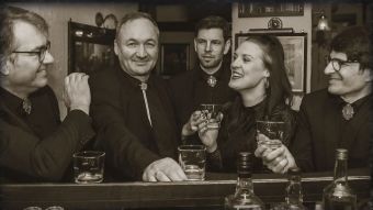 Sie spielen die Musik von Johnny Cash: Die Musiker von The LineWalkers. Foto: ein