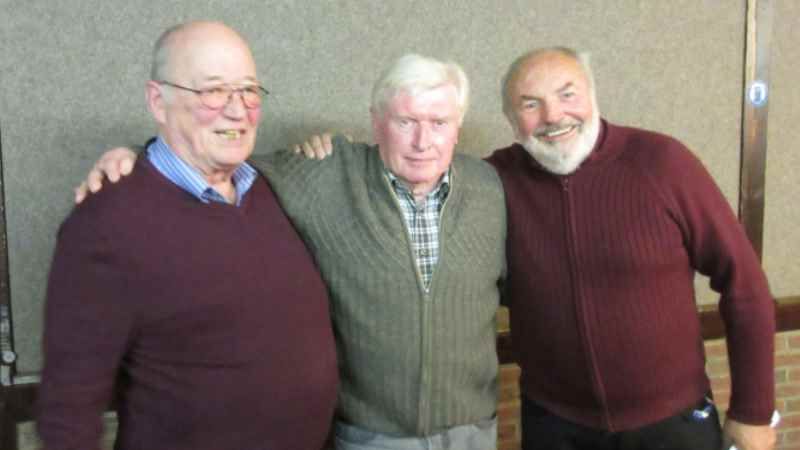 Die Sieger in Ohlendorf: Wolf von Buchholtz (von links), Reinhard Zieboll und Hans Wilhelm Tiemann. | Foto: ein