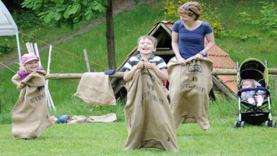 Spielzeit - Historischer Kindertag im Freilichtmuseum am Kiekeberg. | Foto: ein