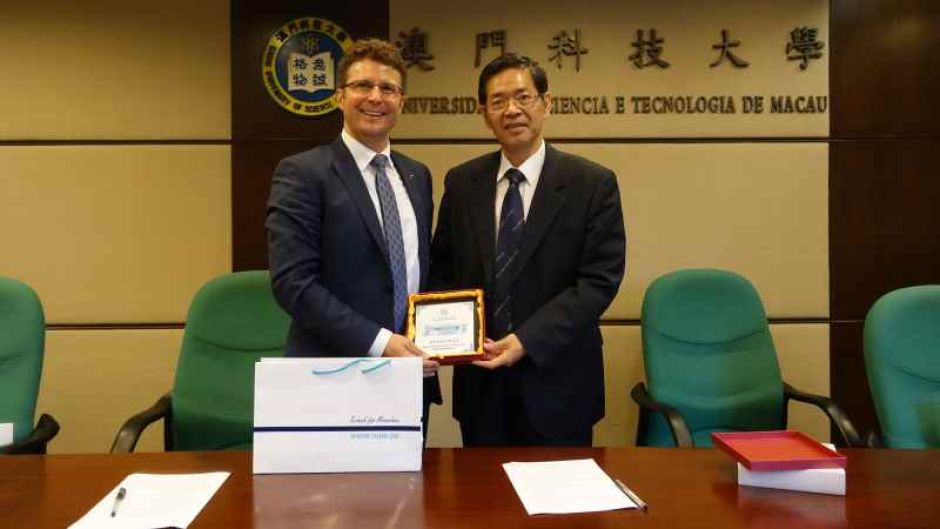Professor Dr. Christian Ringle und Professor Dr. Lin Zhijun. | Foto: ein
