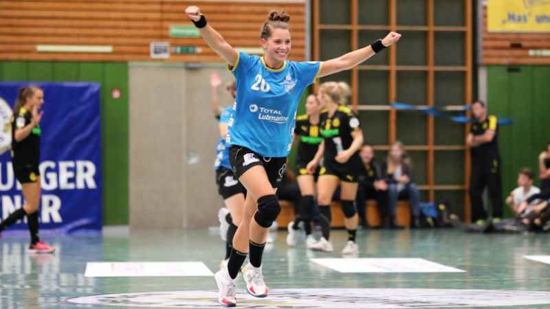 Jubelnde Emily Bölk. | Foto: ein