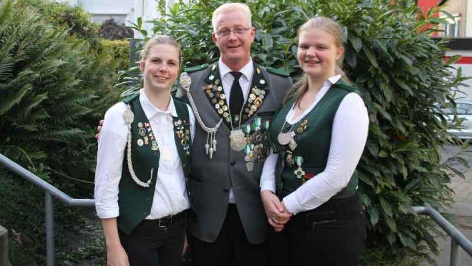 Neue Vizekönigswürdenträger:  v.l.n.r.: Katharina Balhorn, Jan Host, Sandrine Gedack. | Foto: ein