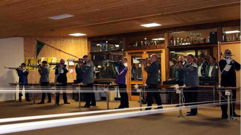 Landeskönigschießen in Maschen. Foto: ein