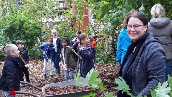 An den Aktionstagen "Plant for Planet" waren die Schüler der Schule Marmstorf aktiv dabei. | Foto: ein