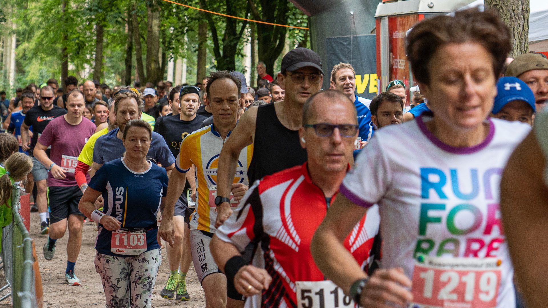 Am Sonntag kommt es durch den Rosengartenlauf zu Verkehrsbehinderungen. | Foto: HNT