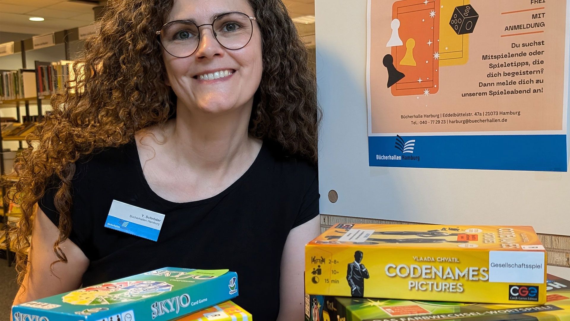 In der Bücherhalle Harburg gibt es nun auch einen Spieleabend für Erwachsene. | Foto: Yvonne Schröder
