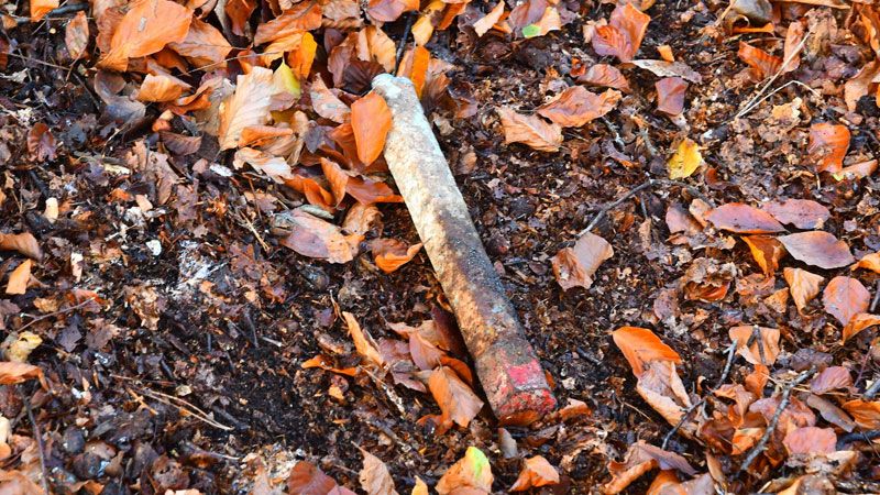 Diese englische Stabbrandbombe wurde am Sonntagmittag ind er Kuhtrift in Heimfeld gefunden. | Foto: HamburgNews