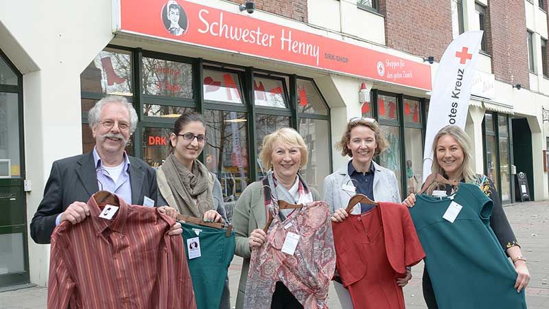 Geöffnet: Der Secondhand-Shop "Schwester Henny" hat im Harburger Ring eröffnet. | Foto;: Niels Kreller