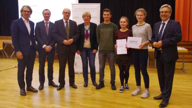 Preisübergabe am Alexander-von-Humboldt-Gymnasium. | Foto: ein