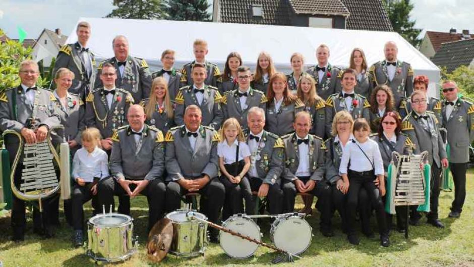 Der Spielmannszug des Schützenvereins Neu Wulmstorf im Jahr 2017. | Foto: ein