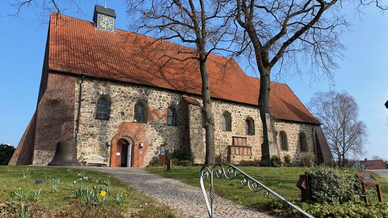 Wie die Mauritiusgemeinde in Hittfeld haben viele evangelisch-lutherische Gemeinden im Kirchenkreis Hittfeld coronakonforme Angebote für Gläubige an den Ostertagen erarbeitet. | Foto: C. Wöhling