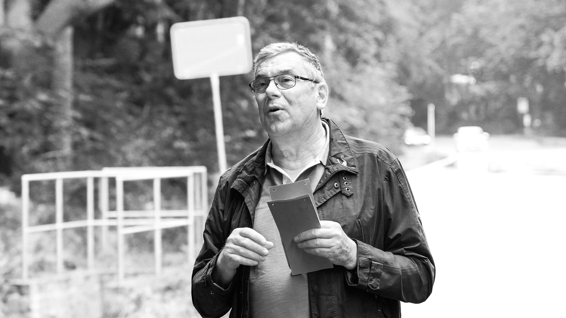Axel Krones, der beliebte Ortsbürgermeister von Ehestorf-Alvesen, ist im Alter von 71 Jahren gestorben. Hier ist er während der Eröffnungsfeier des Ehestorfer Heuwegs zu sehen. | Foto: Niels Kreller