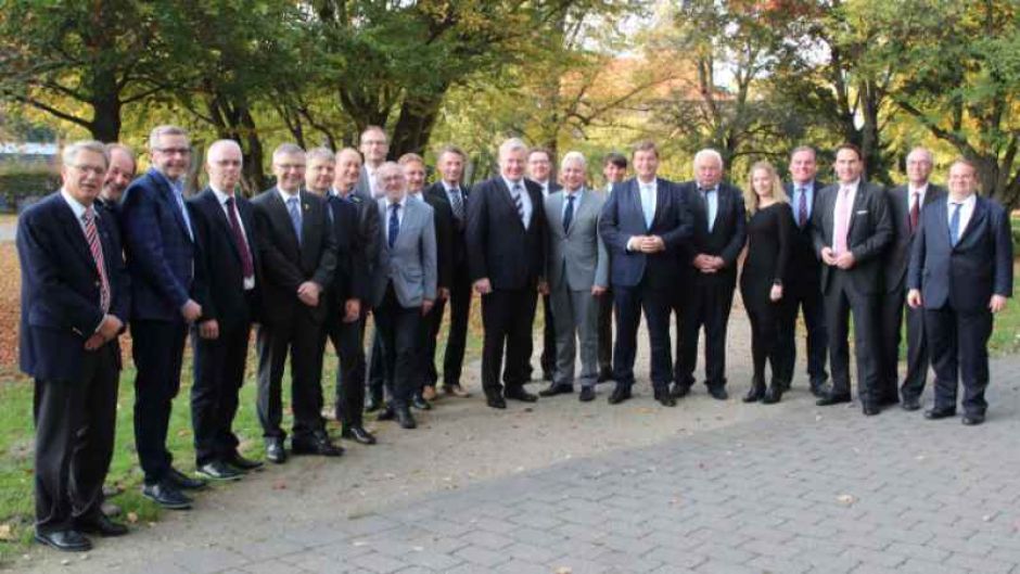 Teilnehmer der Verkehrskonferenz in Winsen. |  Foto: ein
