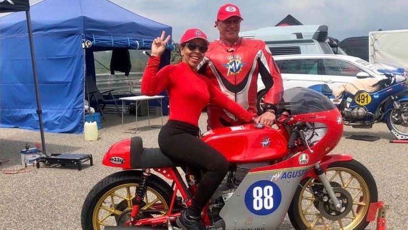 Das RED BARON MV Agusta Racing Team.
