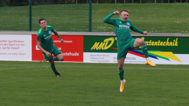 Links der zweifachen TSV-Torschütze Timo von Reith und rechts der Vorbereiter des ersten Tores, Jonas Lancker. | Foto: ein