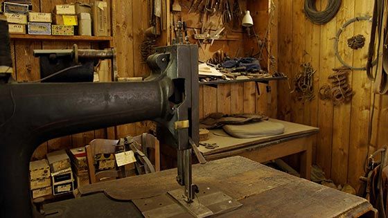 Die Werkstatt eines Sattlers im frühen 20. Jh. - Haus des Handwerks im Freilichtmuseum am Kiekeberg, | Foto FLM
