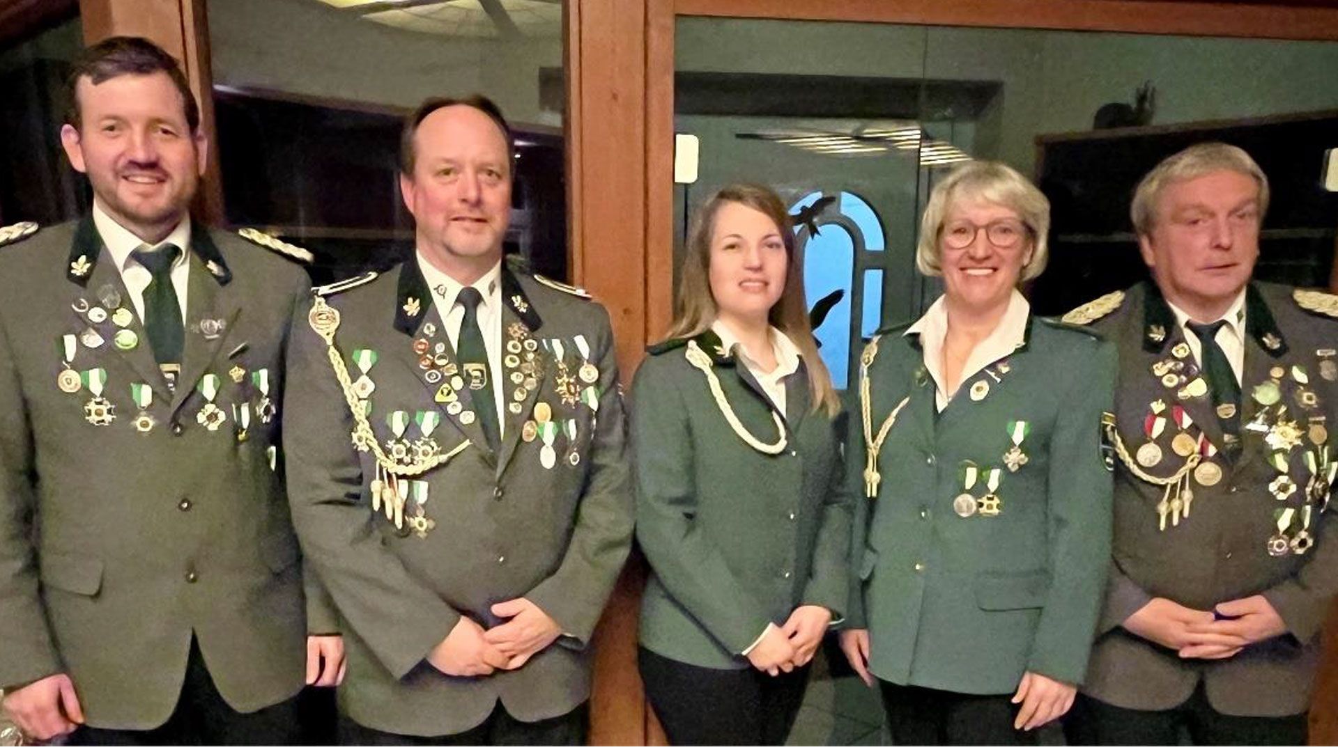 Die neue Vereinsspitze in Heidenau: Stefan Hermsdorf (von links, Rechnungsführer), Michael Schönemann (Schießsportleiter), Stephanie Martens (Schriftführerin), Anette Randt (1. Vorsitzende) und Olaf Bruns (2. Vorsitzender). | Foto: SV Heidenau/Nadine Harmann