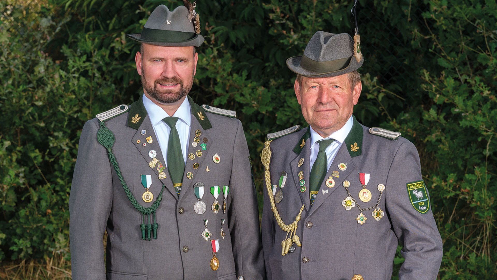 Joachim Dallmann (links) ist zum Nachfolger von Harald Behrens im Amt des Ersten Kommenadeurs im Schützenverein Heidenau gewählt worden. | Foto: Schützenverein Heidenau