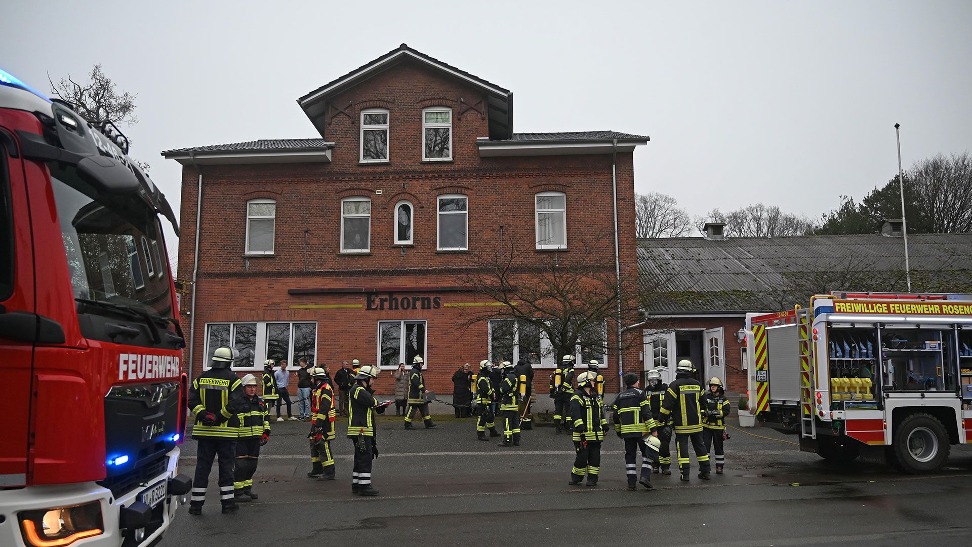 Im Restaurant Erhorns in Vahrendorf brach am 2. Weihnachtsfeiertag in der Küche ein Fettbrand aus. | Foto: Lenthe-Medien