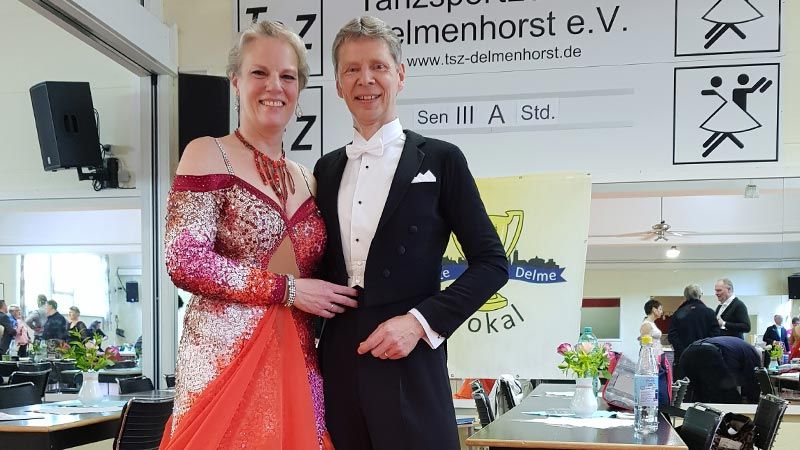 Hartmut und Sabine Stehr aus Jesteburg siegten in Delmenhorst mit allen fünf gewonnenen Tänzen. | Foto: ein/Stehr