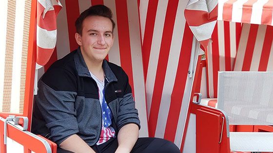 Ein FSJ im Hospiz: Für Dawid die richtige Entscheidung. | Foto: DRK Hamburg-Harburg e.V.