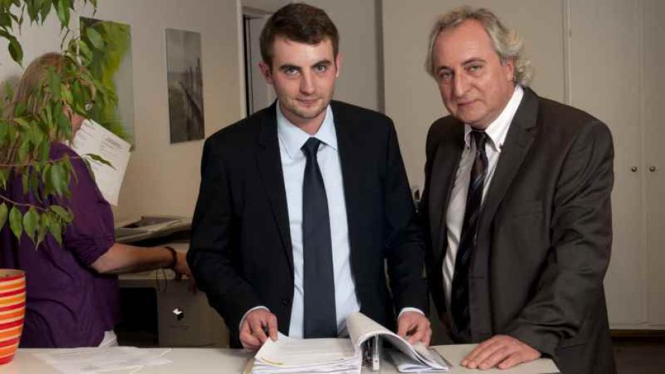 Geben am Donnerstag, 26. Oktober, im Harburger Rathaus Auskunft: Bernd (rechts) und Malte Clasen, Nachlasspfleger und Testamentsvollstrecker. | Foto: ein