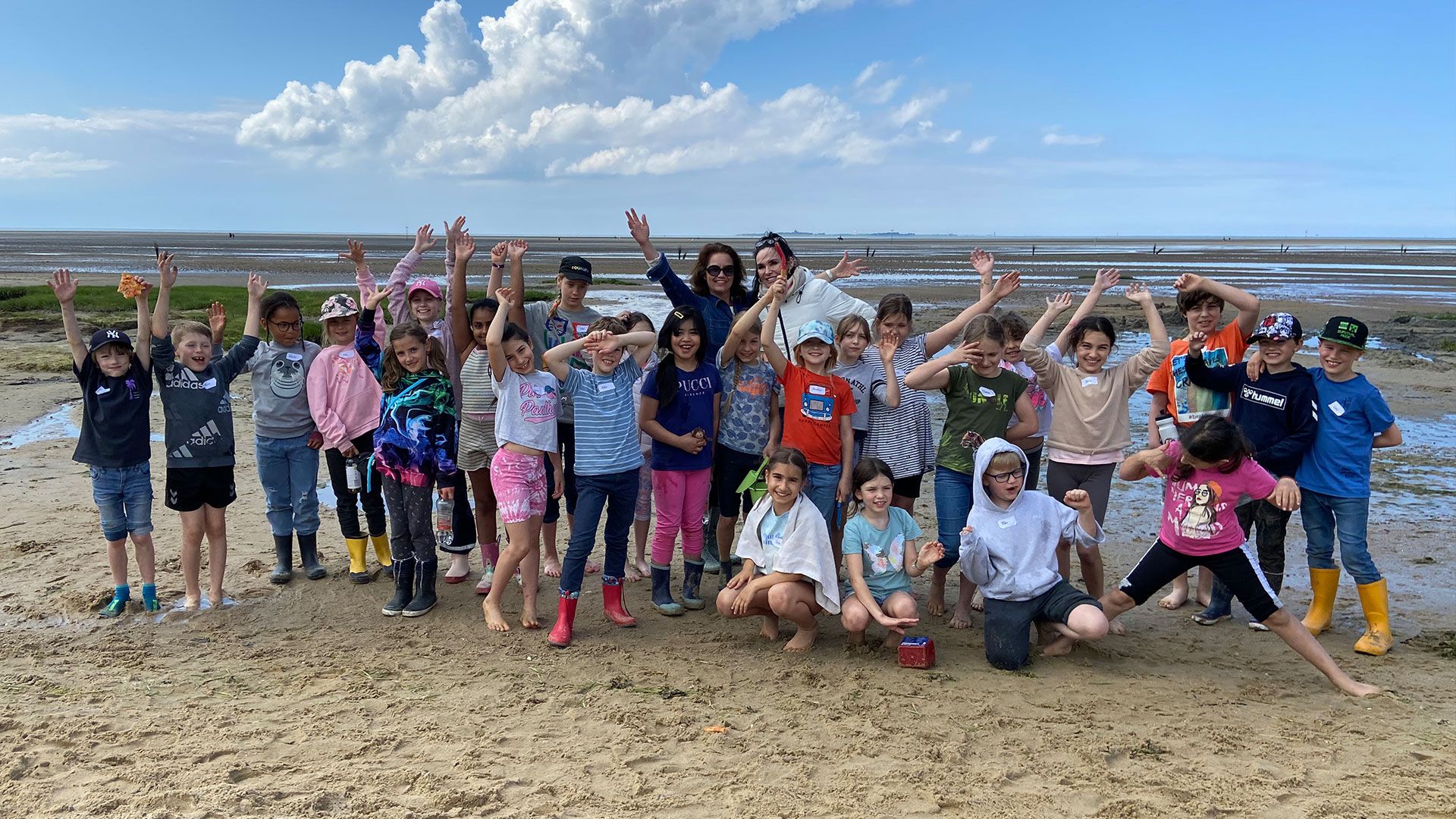 Die Marmstorfer Schüler wurden zu Wattenmeer-Experten und Umweltkünstlern. | Foto: ein