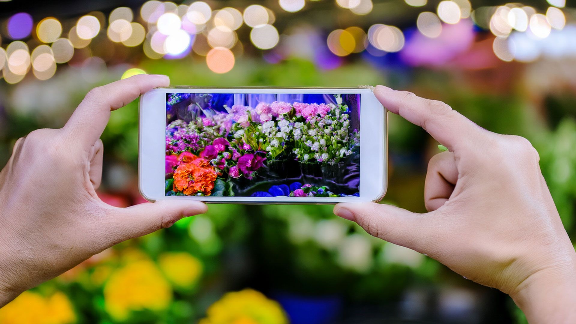 Der KulturKios an der Blohmstraße startet mit einem Blumenmarkt in die saison (Symbolfoto). Foto: KI-generiert