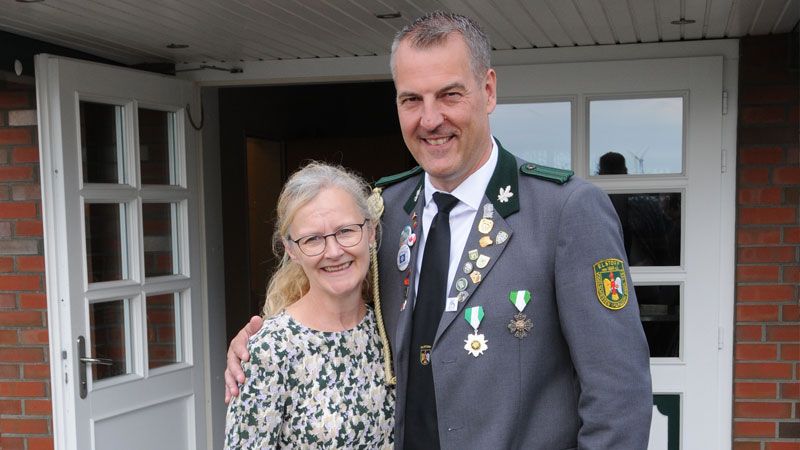 Andreas Sommer, "De Jung vonne Kass" ist neuer Schützenkönig in Elstorf. | Foto: ein