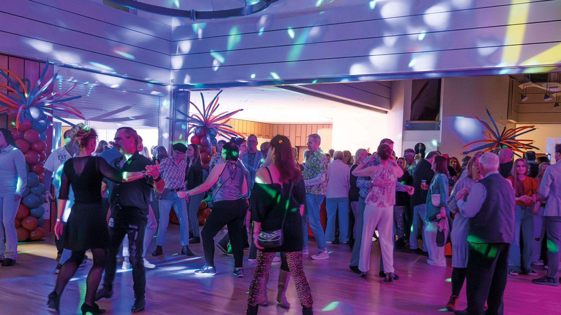 Viel Spaß hatten die Partygäste beim Schlager flee. Foto: Sören Noffz