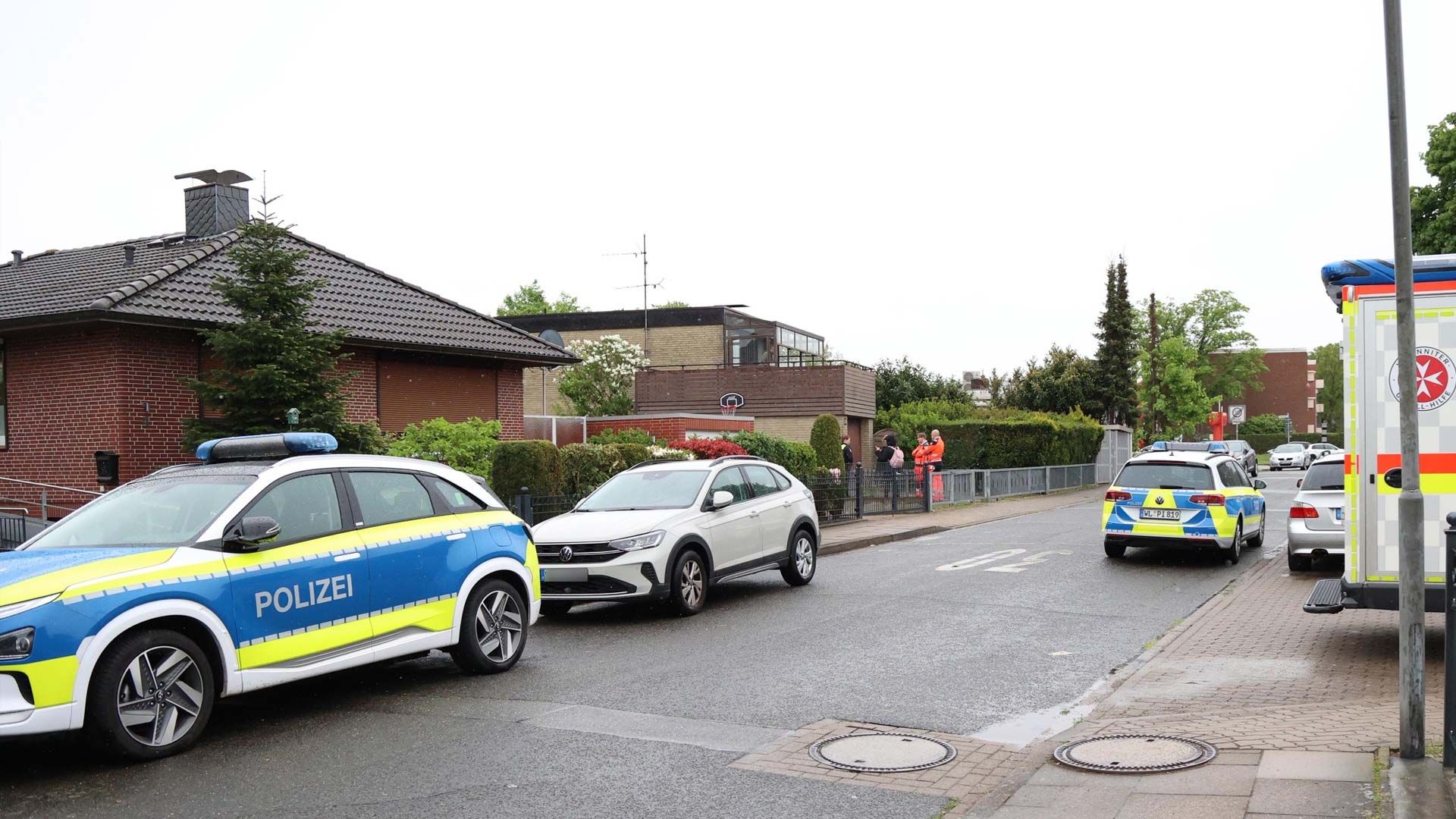 Bei einem Polizeieinsatz in Neu Wulmstorf mussten die Beamten einen Hund erschießen. Foto: ein
